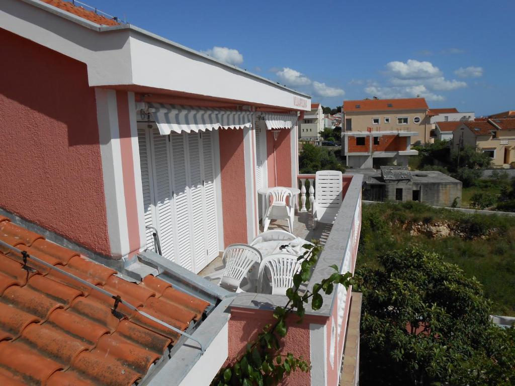 Villa Apolonija Zara Esterno foto